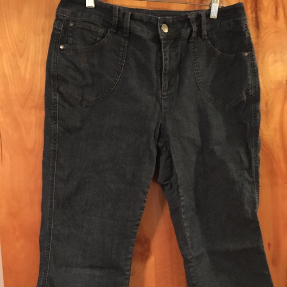 Nine West capris